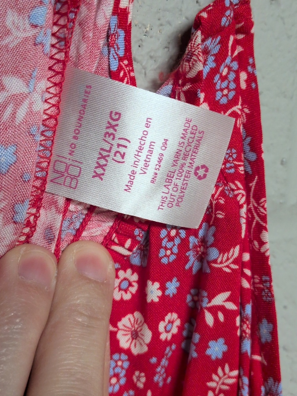 No Boundaries Bundle of Plus Size 3X Summer Flowy Tank Tops, NWT - Picture 3 of 9